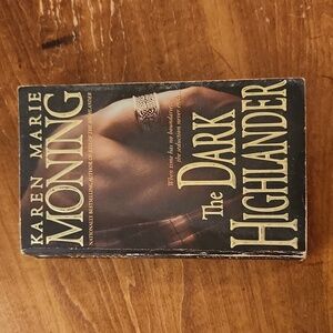 2/$8 Karen Marie Moning book